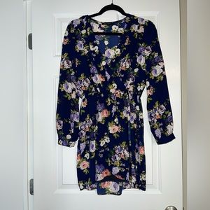 Long sleeve floral print dress size Medium
